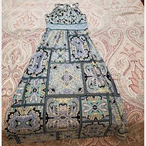 VGUC Maxi dress. Size 10.